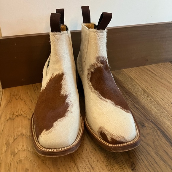 Stiefeld Cowhide Boots - Picture 2 of 6